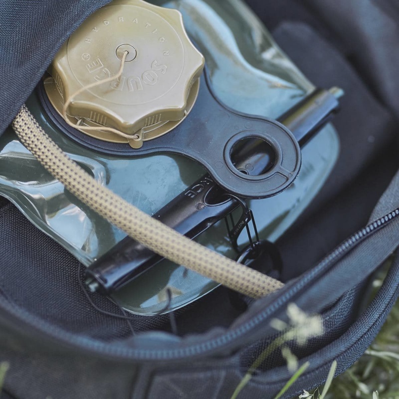 Goruck Carabiner Hydration Bladder Attachment Accessories Accessories Black | DE-QRX784209