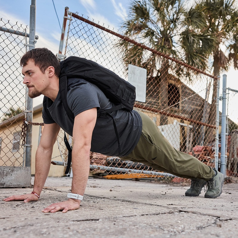 Goruck Indestructible Performance Joggers Pants Men Green | DE-LXC392051