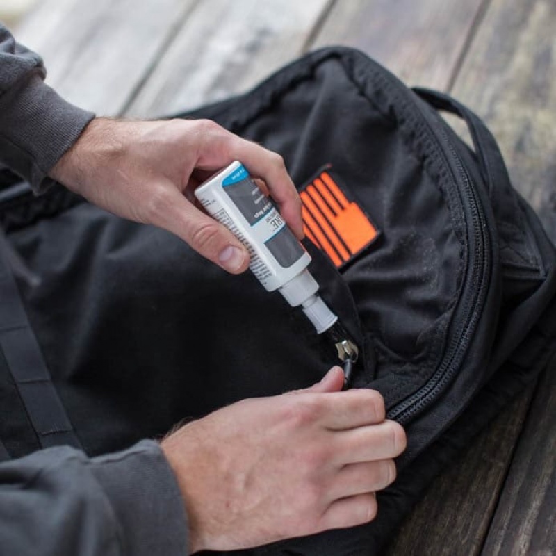 Goruck Zip Care Zipper Cleaner u0026 Lubricant Accessories Accessories Orange | DE-NUS907261